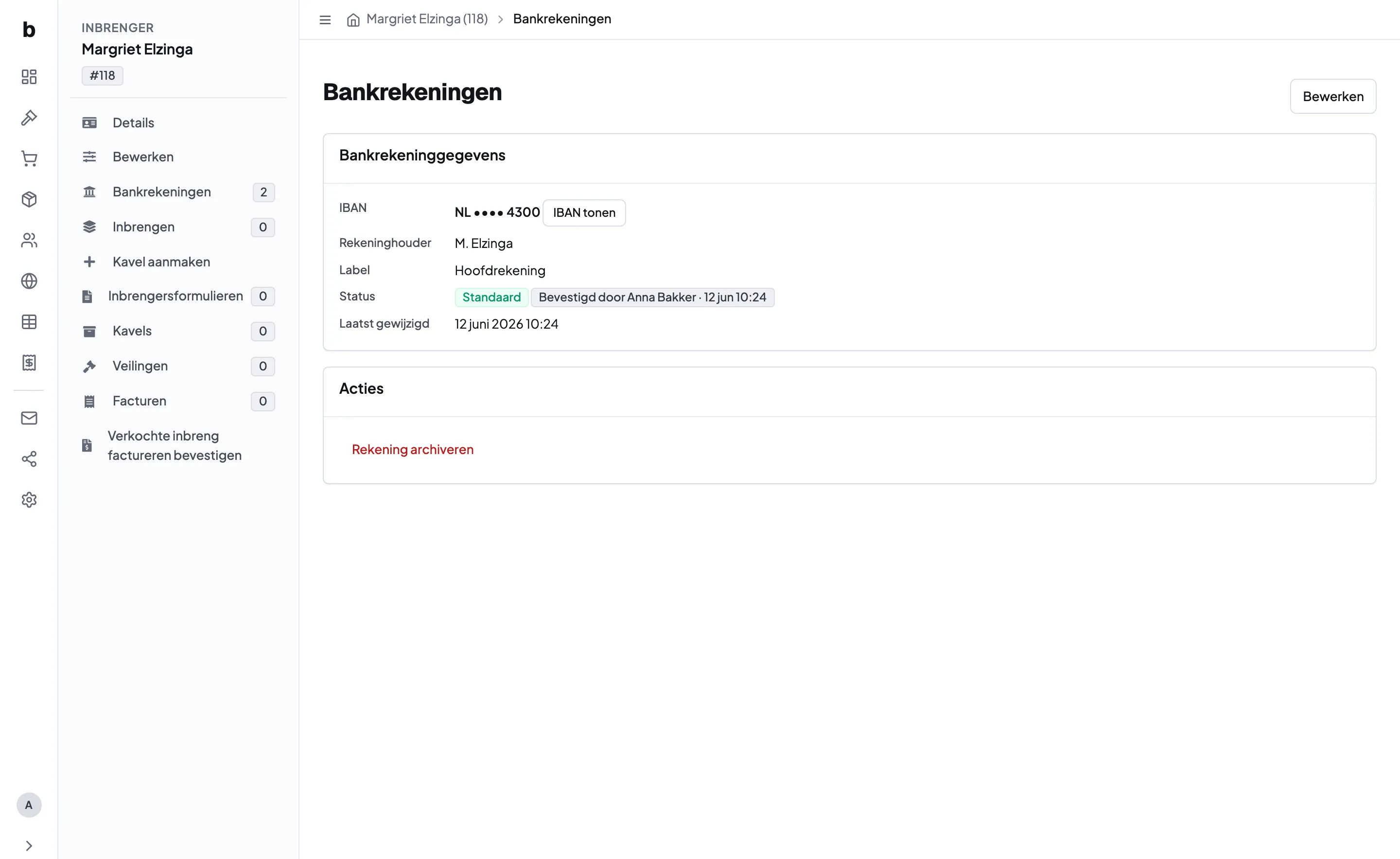 Eén rekening, afgeschermd, met de knop om te tonen